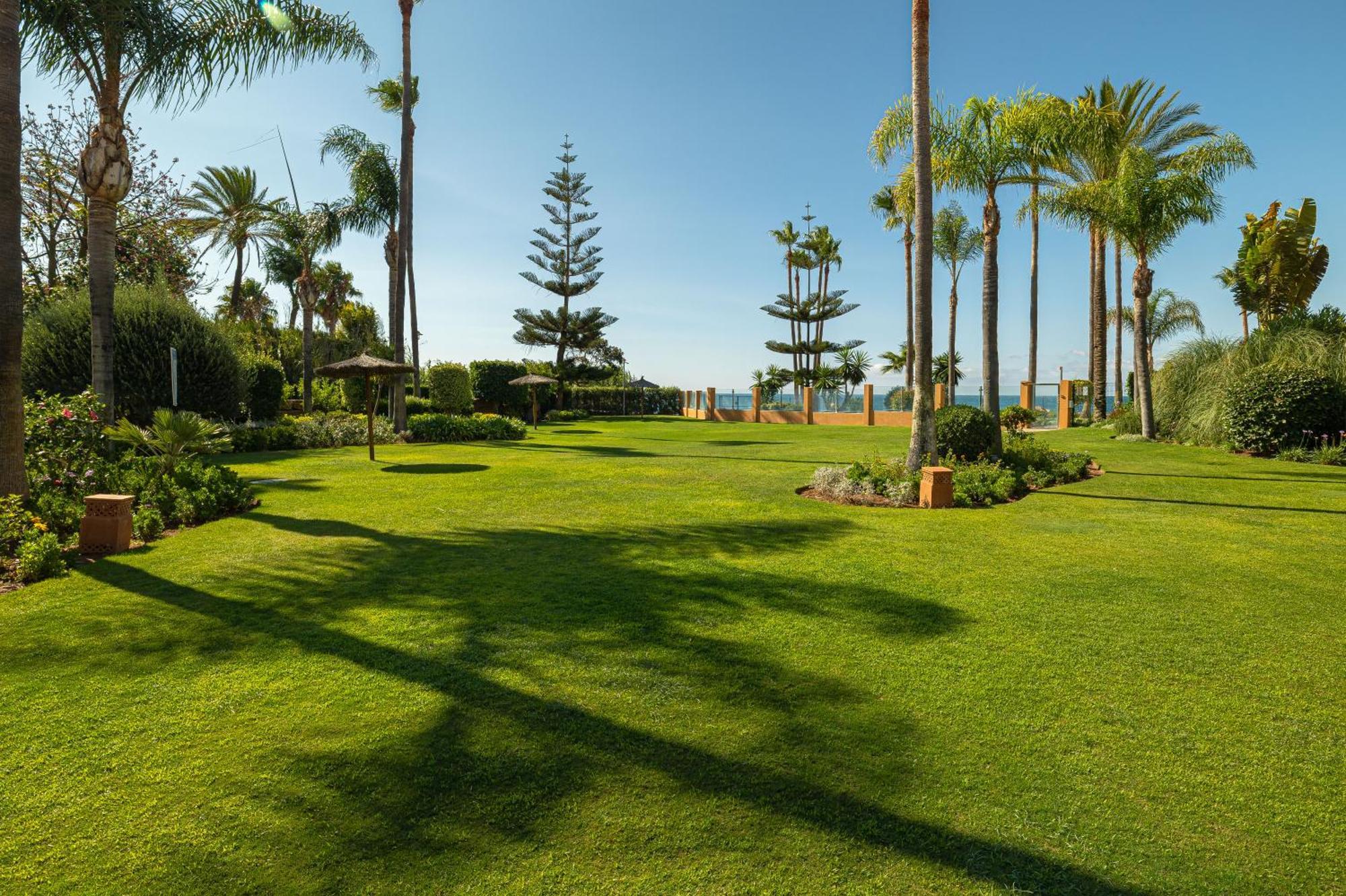 Magnifico Apartamento De 3 Dormitorios En Riviera Andaluza Estepona Exteriér fotografie